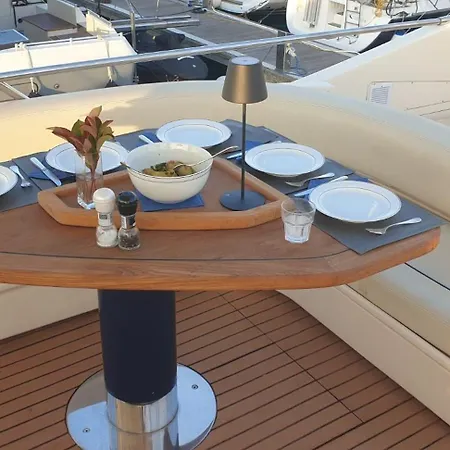 Houseboat Dolce Hotel Novigrad Istria