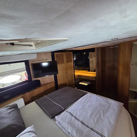 Houseboat Dolce Ξενοδοχείο 4*
